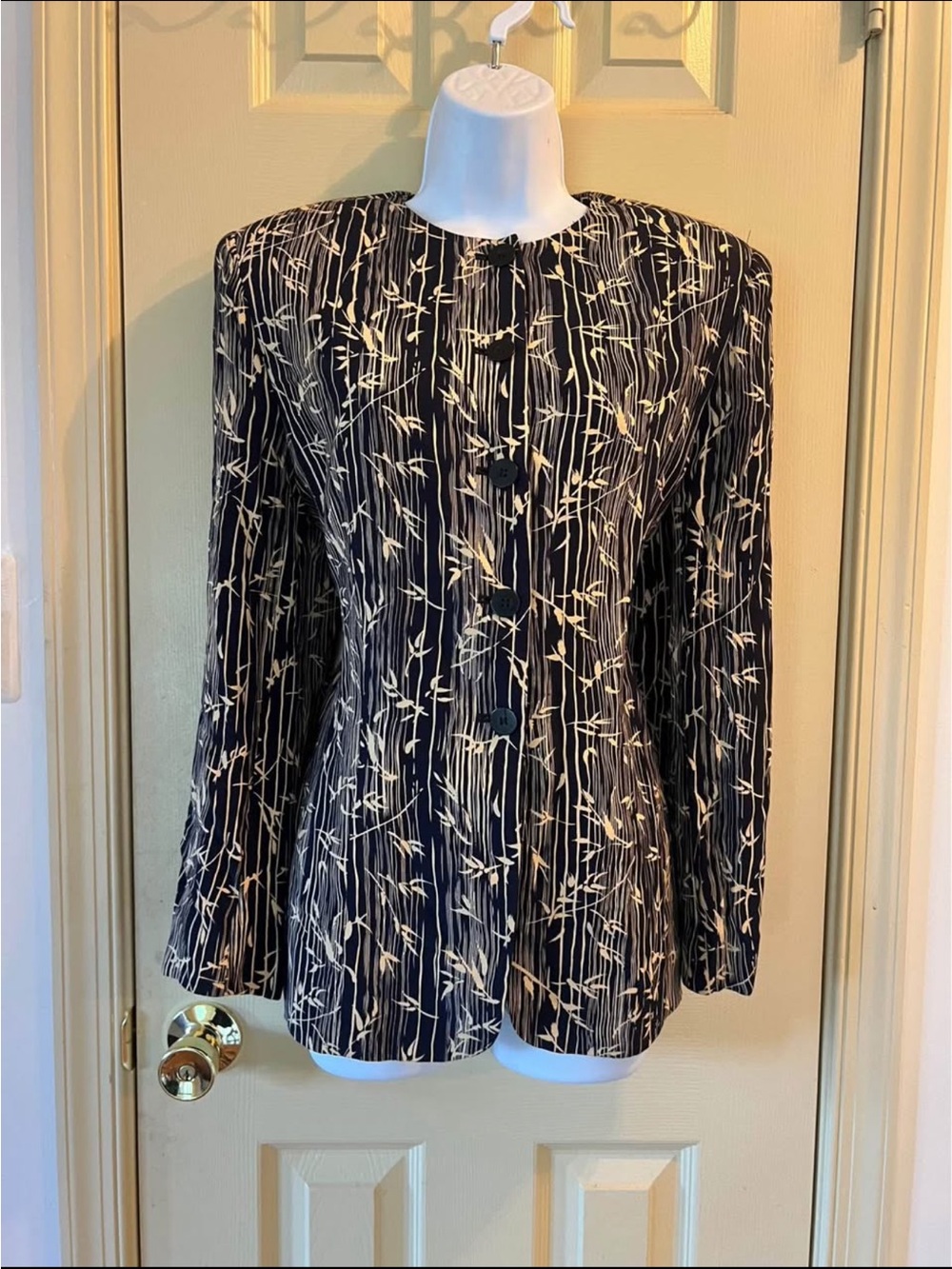 Rena Rowan Black & Cream Patterned Button-Front Blazer